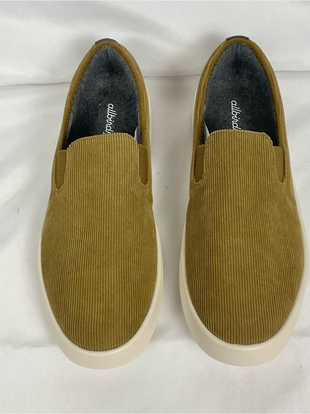Allbirds cruiser slip on corduroy women’s Sz 8.5 Sneakers Shoes